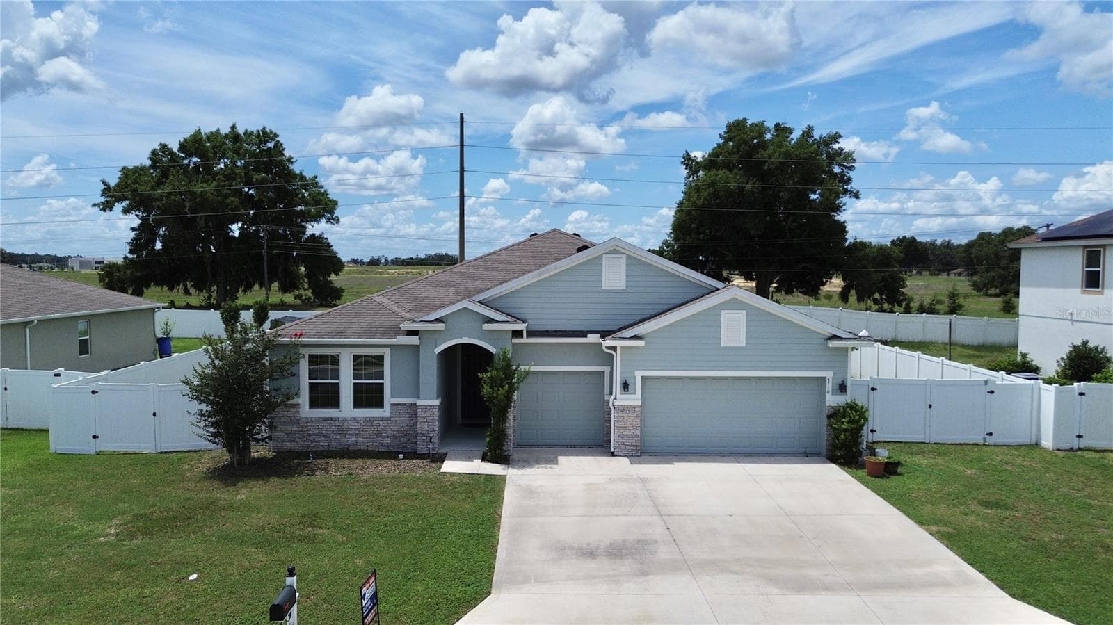 Single Family Residence at 4710 SW 65TH PL, OCALA, photo 2 of 56