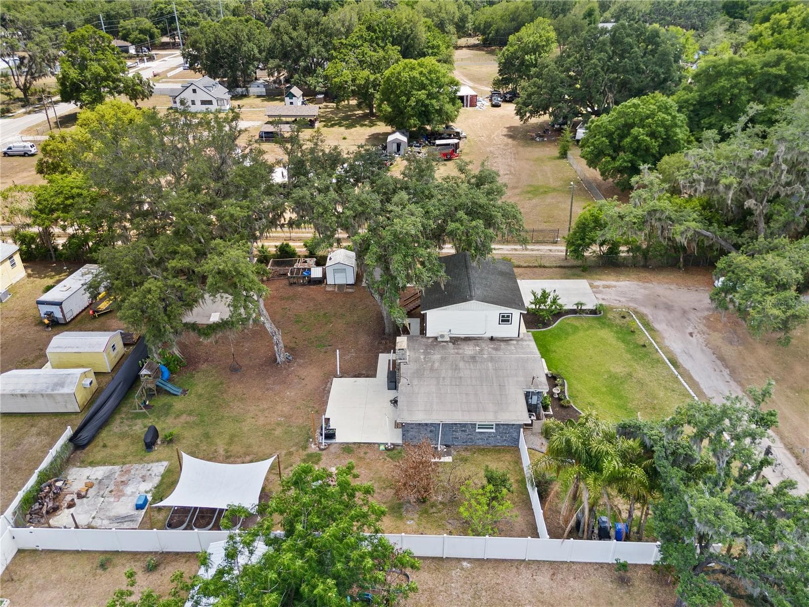 Single Family Residence at 115 TEN OAK PL, VALRICO, photo 7 of 42