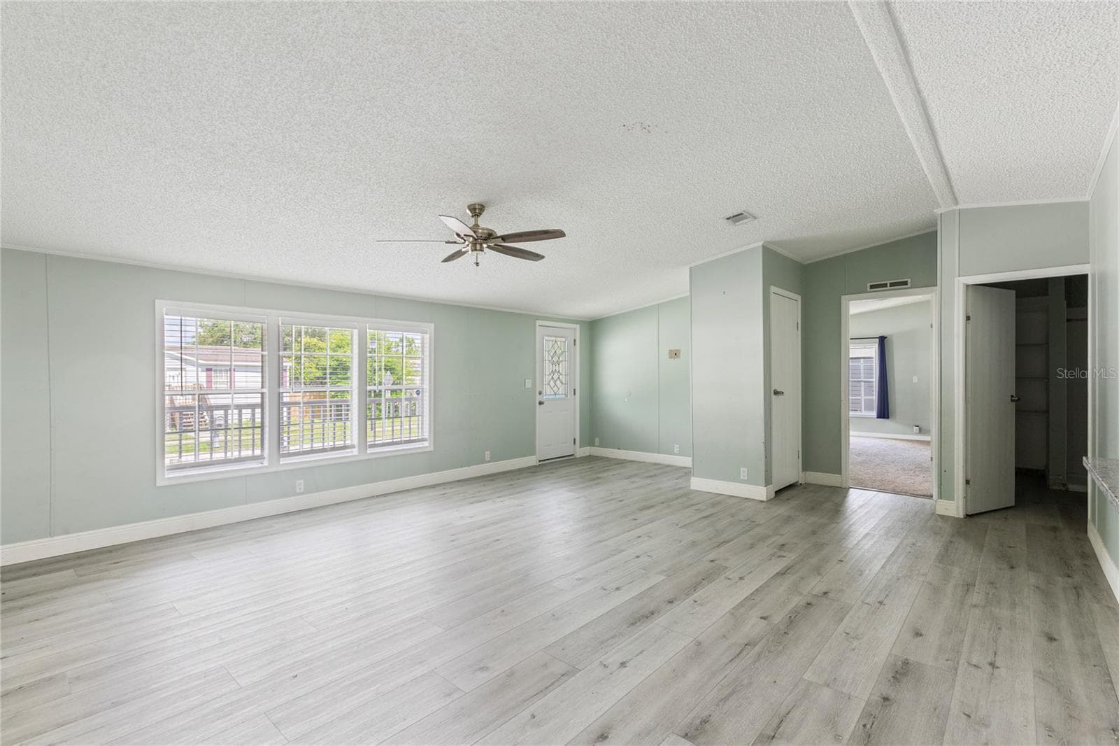 Entry & Great Room - 3518 KIAH DR, WESLEY CHAPEL