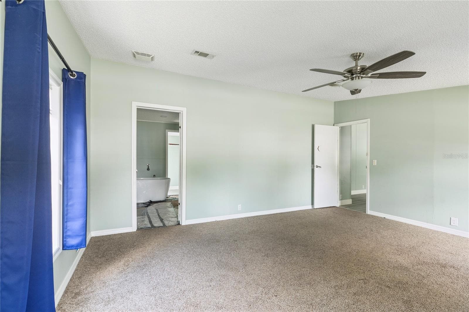 Primary Bedroom with Ensuite Bathroom - 3518 KIAH DR, WESLEY CHAPEL