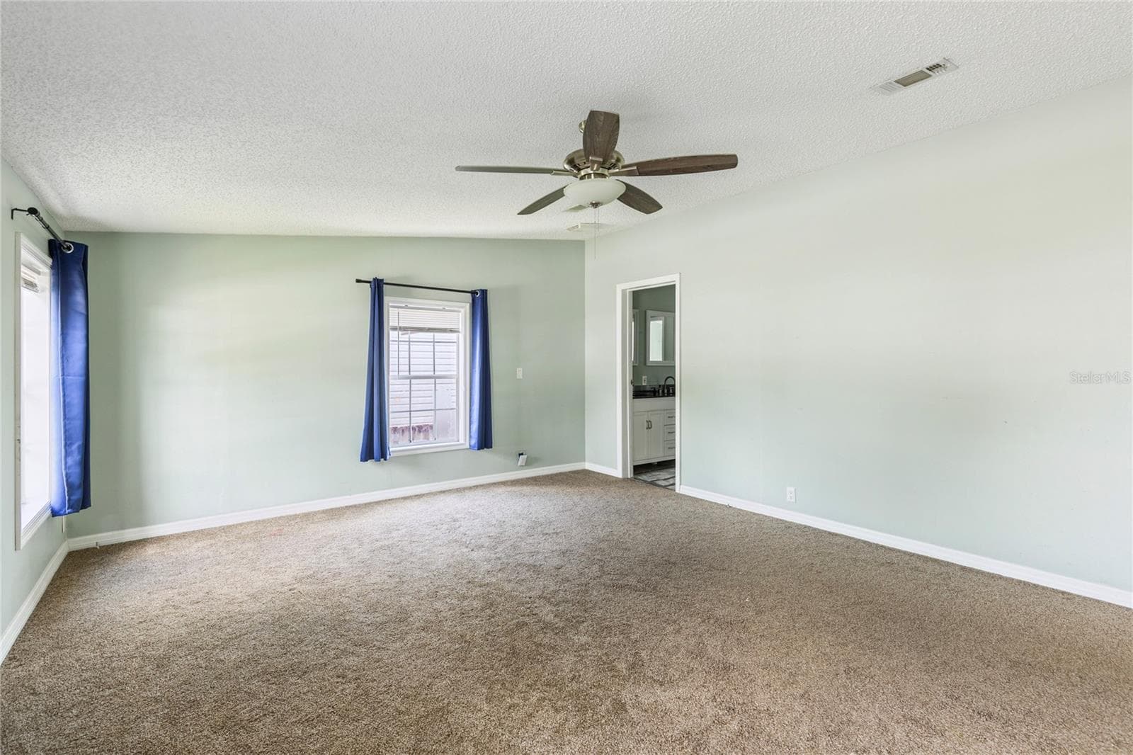 Primary Bedroom with Ensuite Bathroom - 3518 KIAH DR, WESLEY CHAPEL