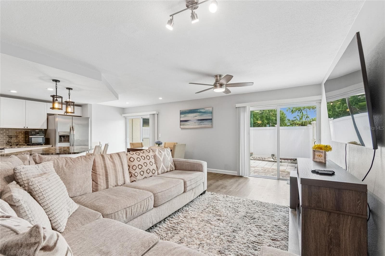 Living Room - 7324 STONE HAVEN CT N, PINELLAS PARK