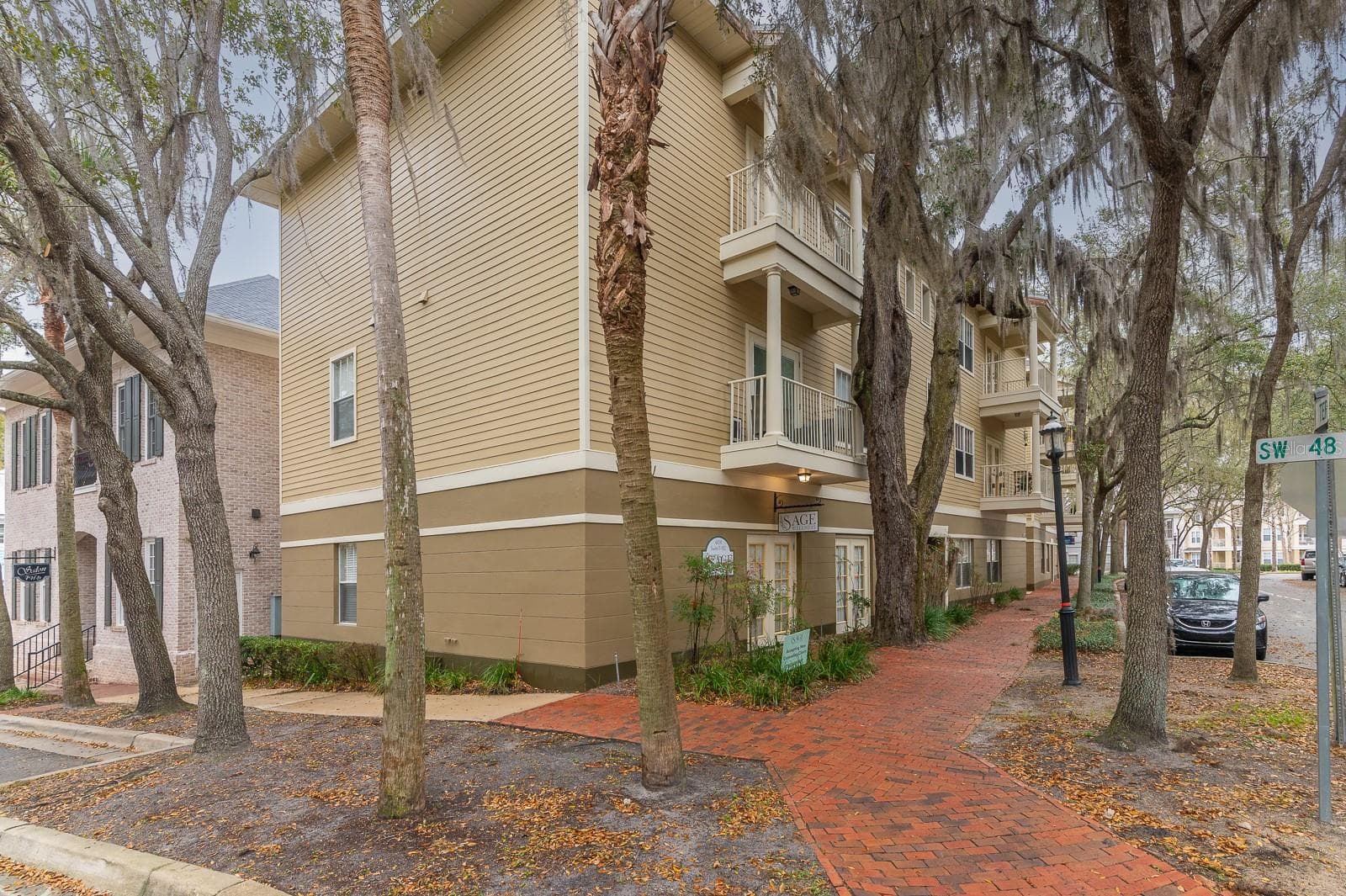 4850 SW 91ST TER #301