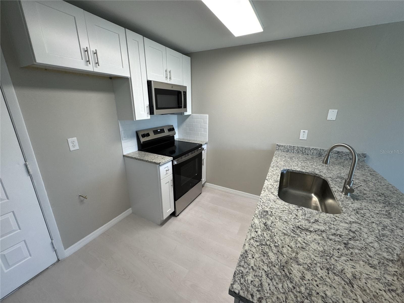 Condominium at 1285 GULF BLVD #5, ENGLEWOOD, photo 3 of 13