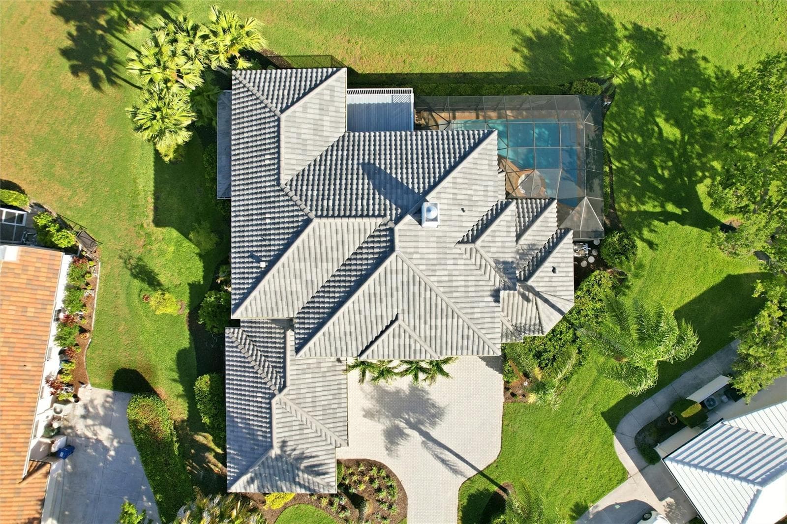 This home has been meticulously maintained and a new roof was installed in 2020. - 8417 LONE EAGLE WAY, SARASOTA