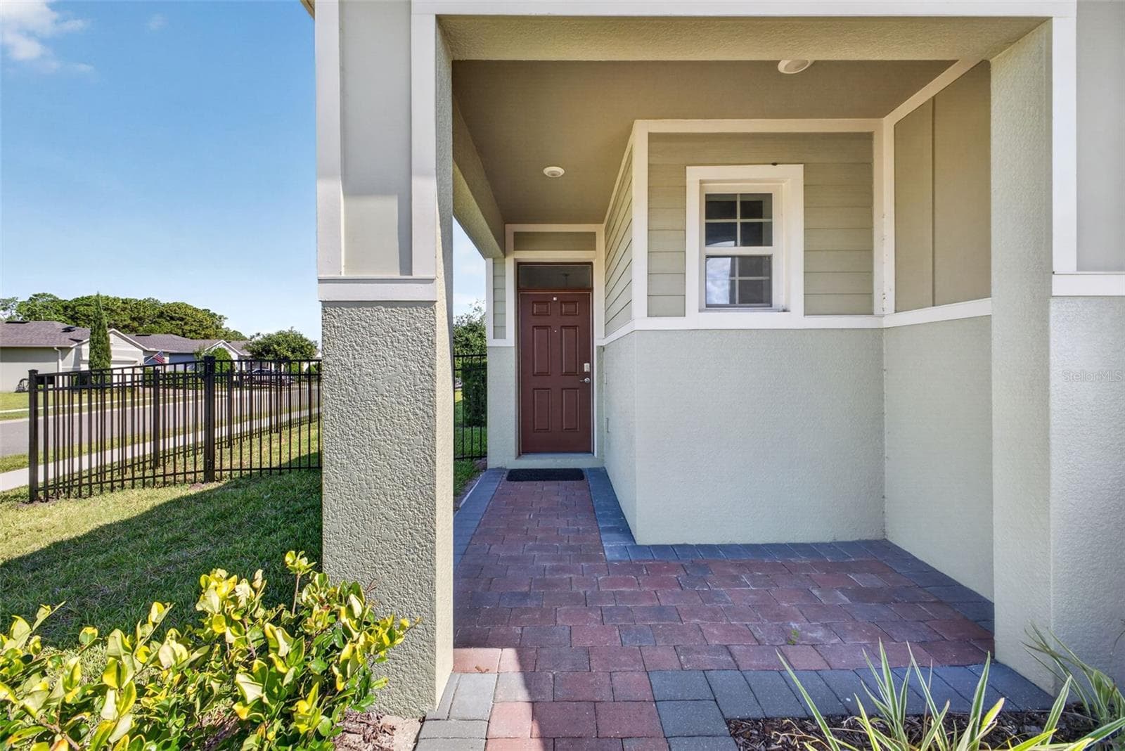 Single Family Residence at 17386 BLAZING STAR CIR, CLERMONT, photo 2 of 31