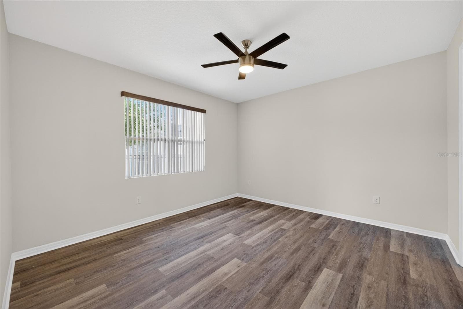 Single Family Residence at 17386 BLAZING STAR CIR, CLERMONT, photo 10 of 31