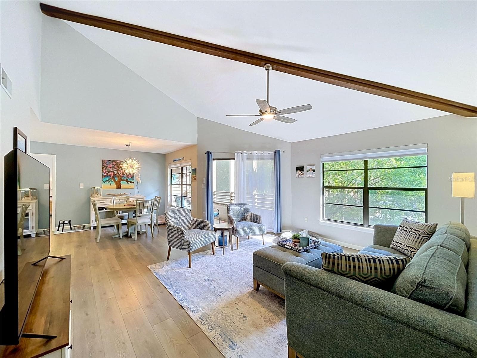 Spacious unit - 1006 LENNOX RD W #1006, PALM HARBOR