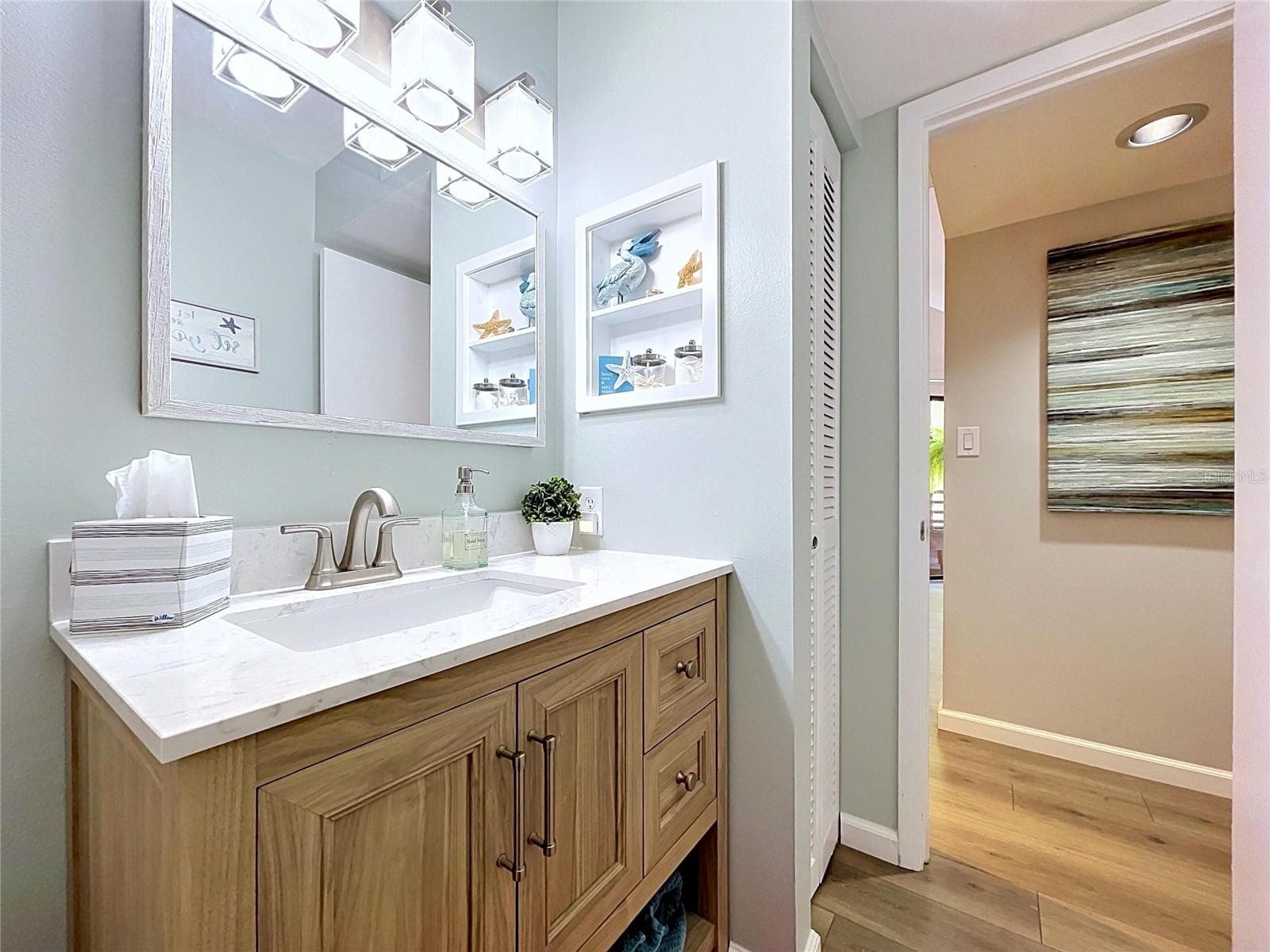 New vanity in Guest bathroom - 1006 LENNOX RD W #1006, PALM HARBOR