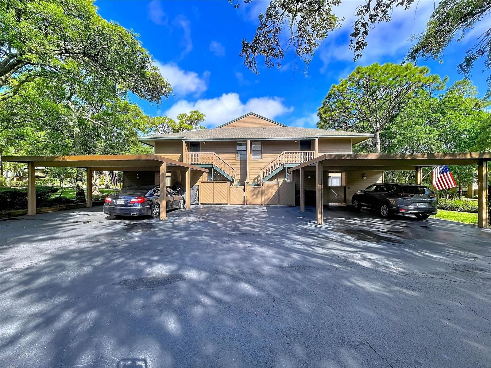 Building exterior - 1006 LENNOX RD W #1006, PALM HARBOR