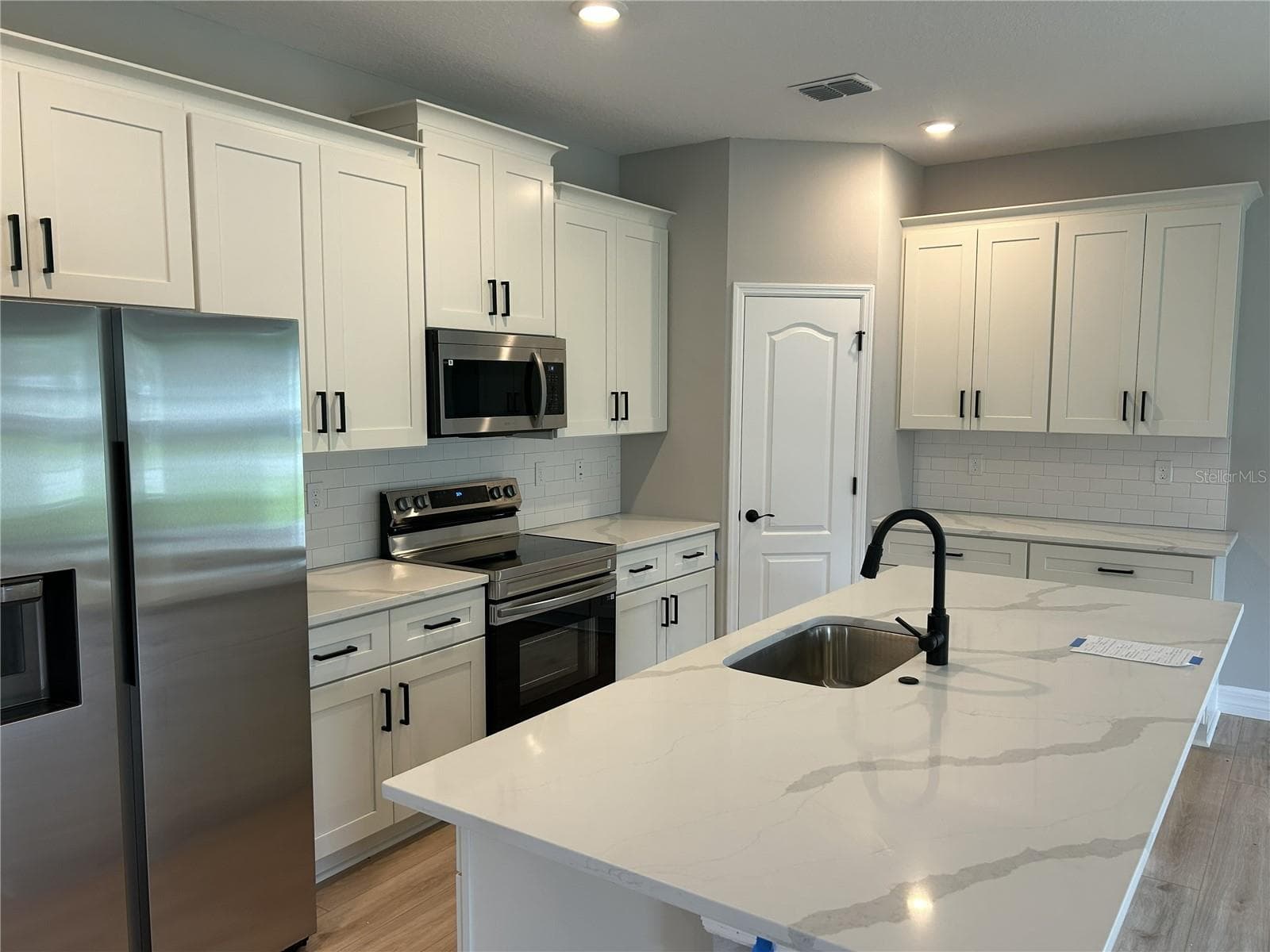 Not the actual home. Photos are of a similar floorplan. Interior/Exterior colors and features may vary. - 5887 N BEDSTROW BLVD, DUNNELLON