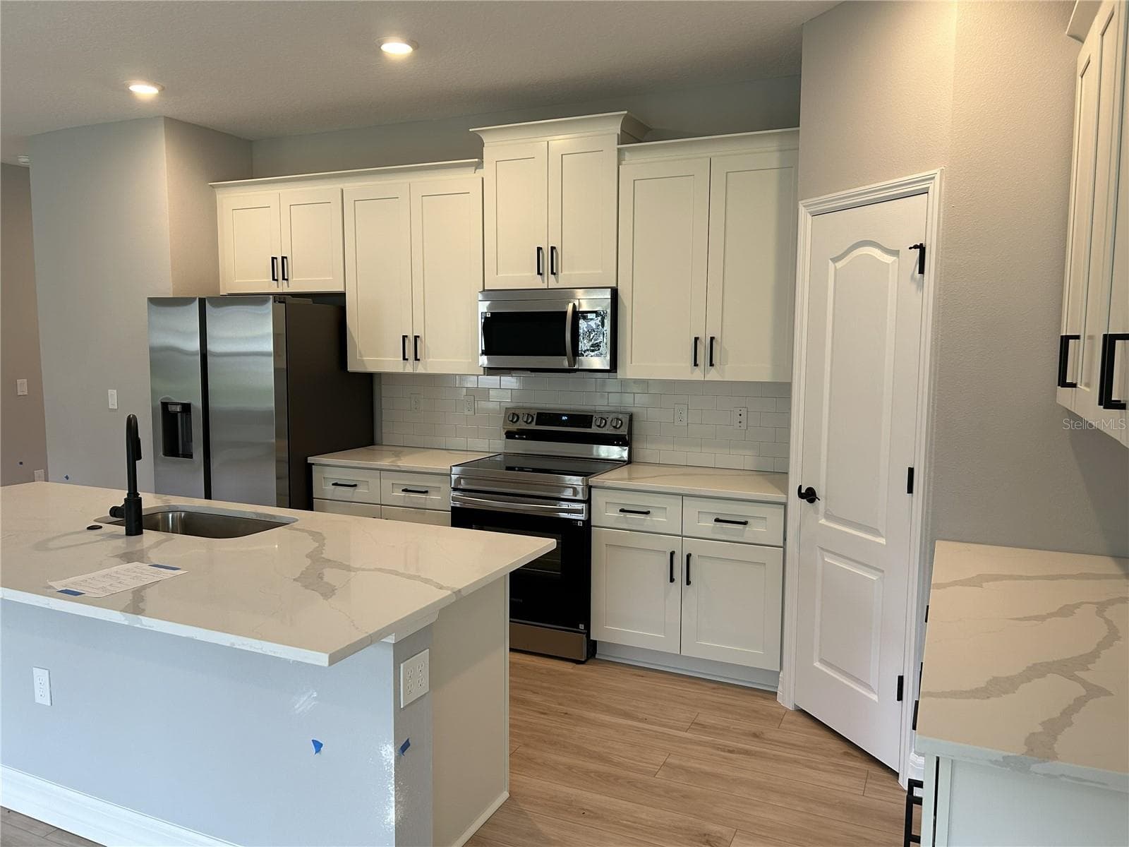 Not the actual home. Photos are of a similar floorplan. Interior/Exterior colors and features may vary. - 5887 N BEDSTROW BLVD, DUNNELLON