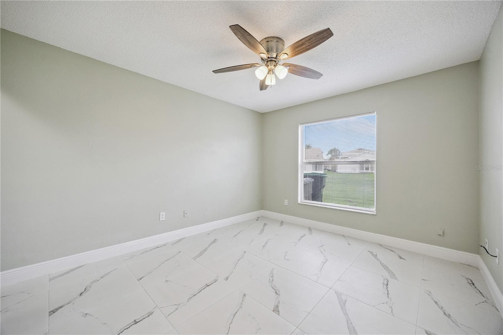 Townhouse at 14451 BAY ISLE DR, ORLANDO, photo 10 of 25