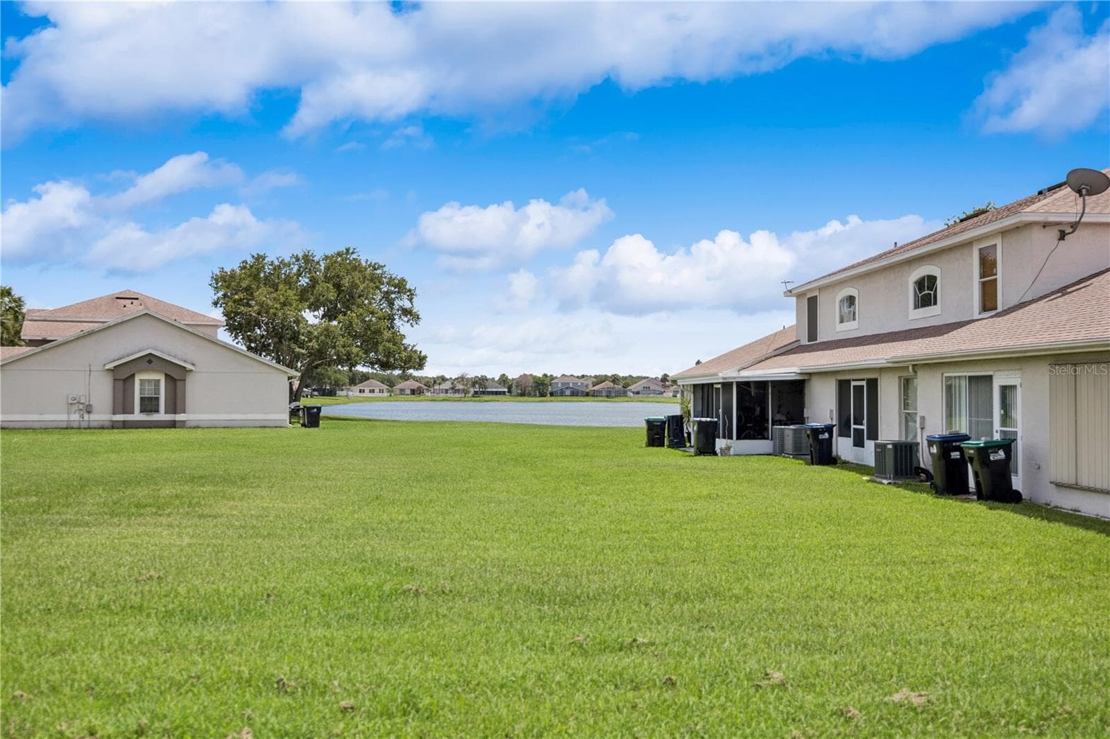 Townhouse at 14451 BAY ISLE DR, ORLANDO, photo 18 of 25