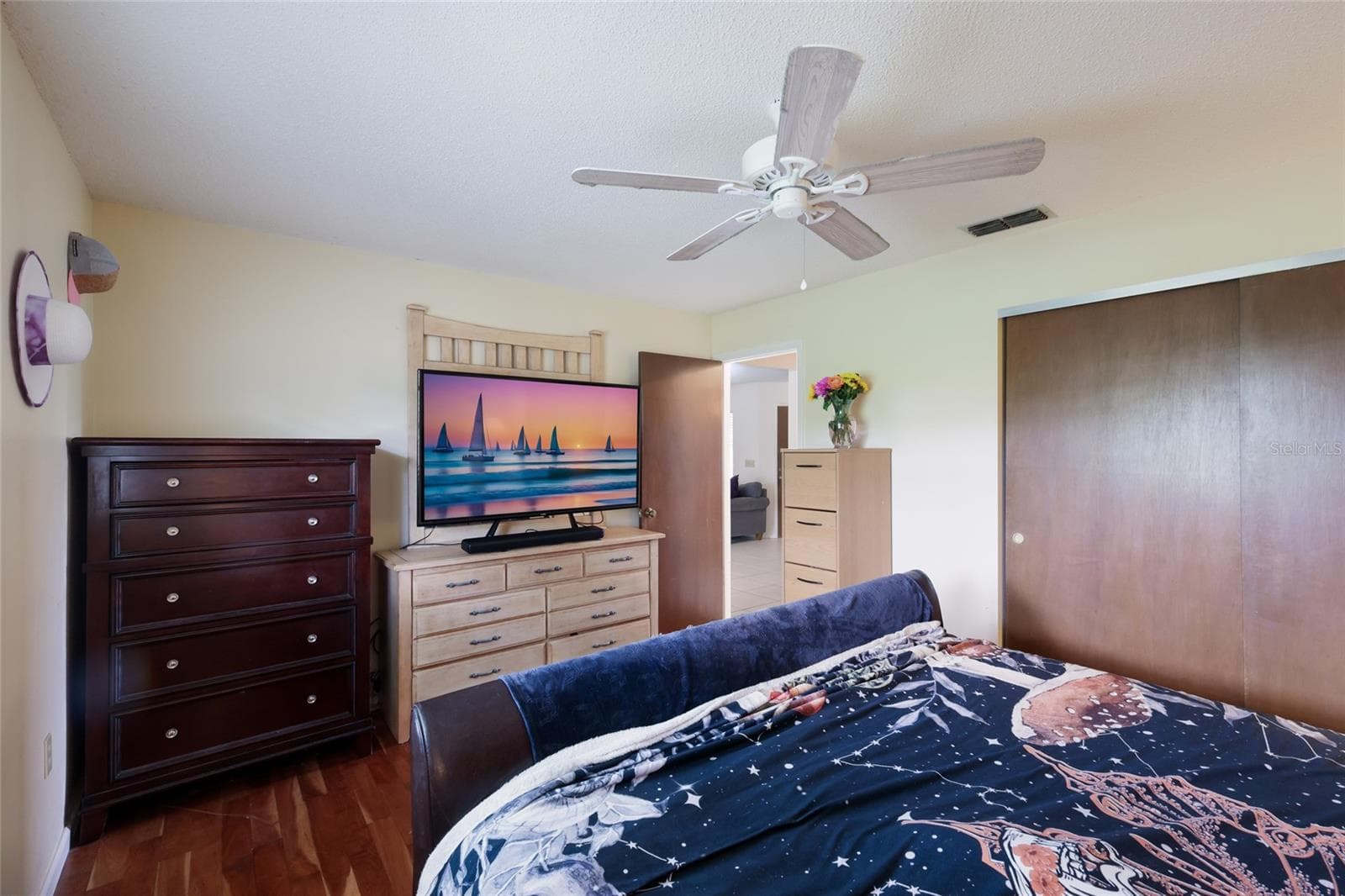 Single Family Residence at 5202 FOXCROFT CT, SARASOTA, photo 16 of 30