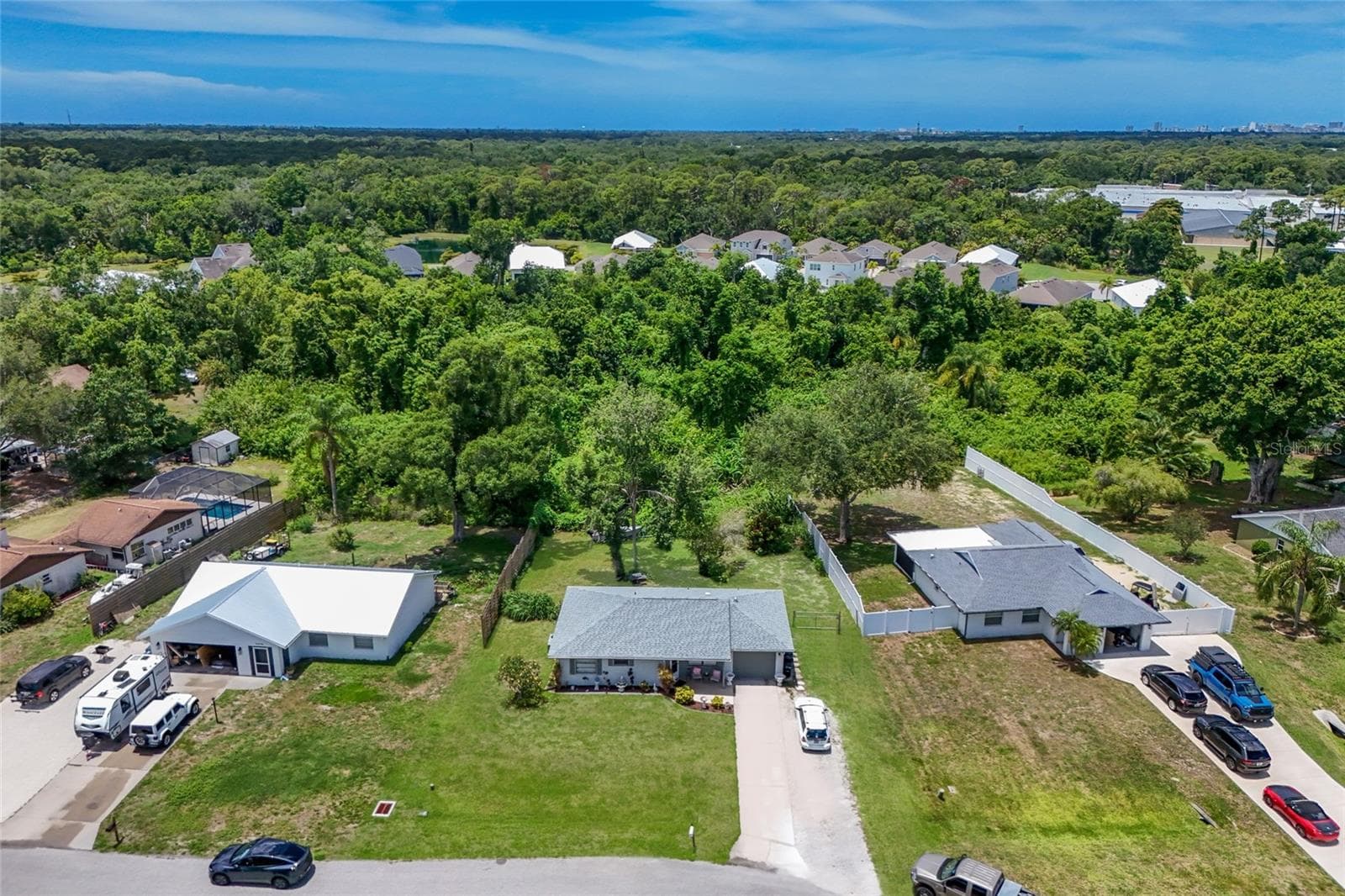Single Family Residence at 5202 FOXCROFT CT, SARASOTA, photo 22 of 30