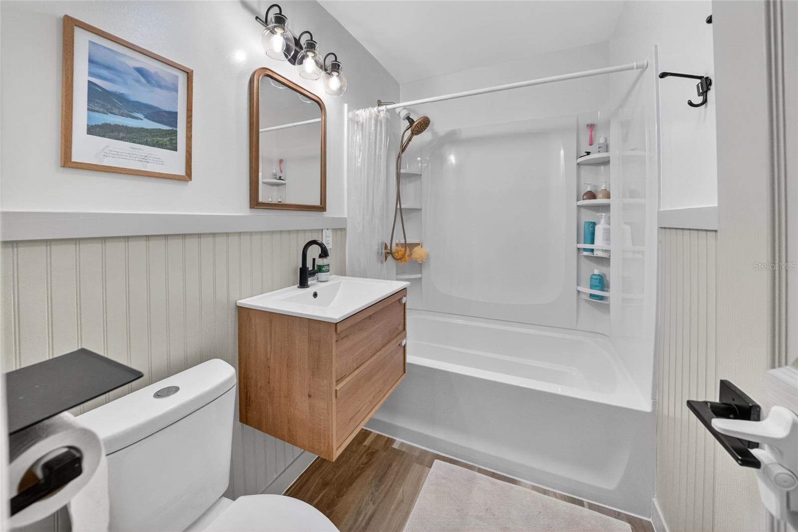 Bathroom - 529 E GOTTSCHE AVE, EUSTIS