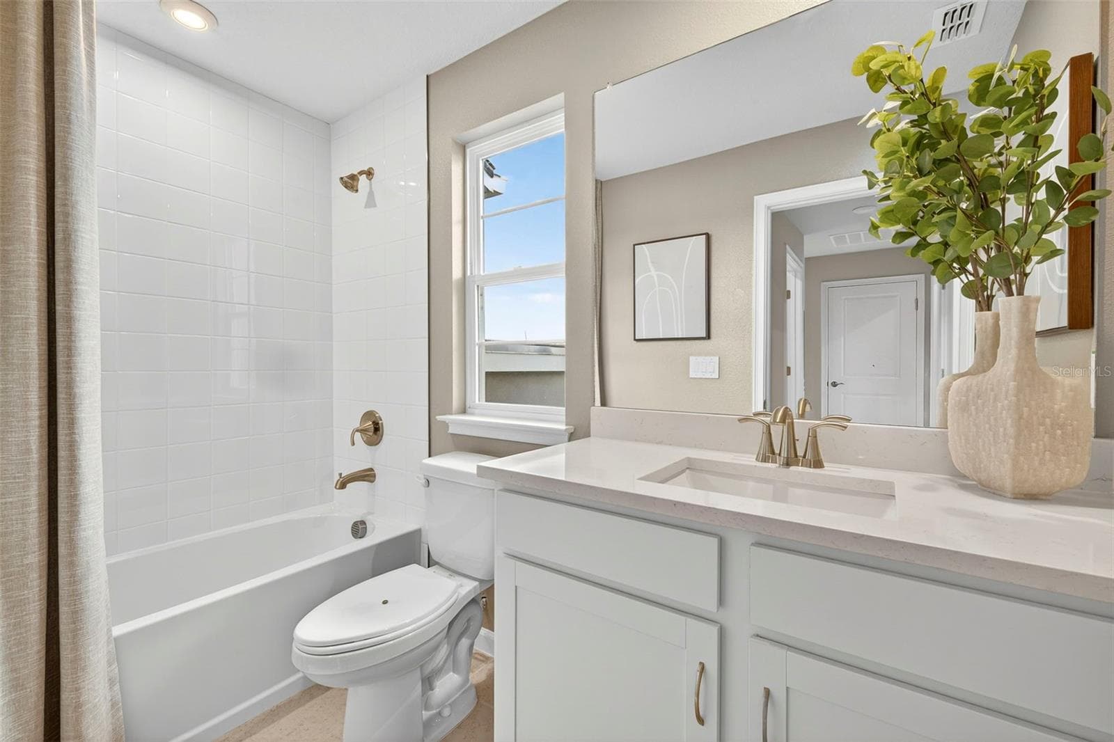 Model from another community of same floor plan - 34877 ARBOR RETREAT DR, DADE CITY