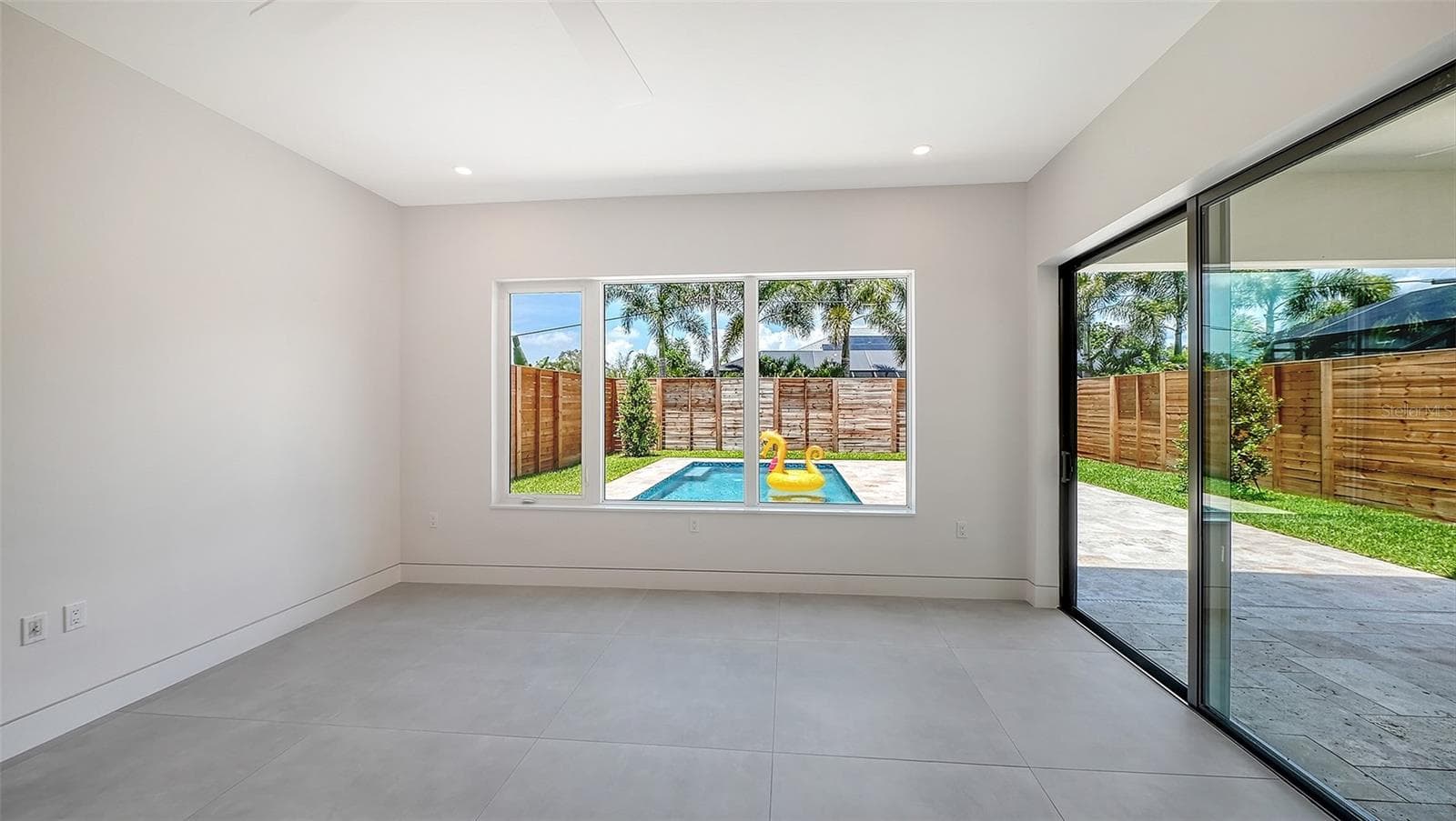 Single Family Residence at 2225 FLORINDA ST, SARASOTA, photo 21 of 62