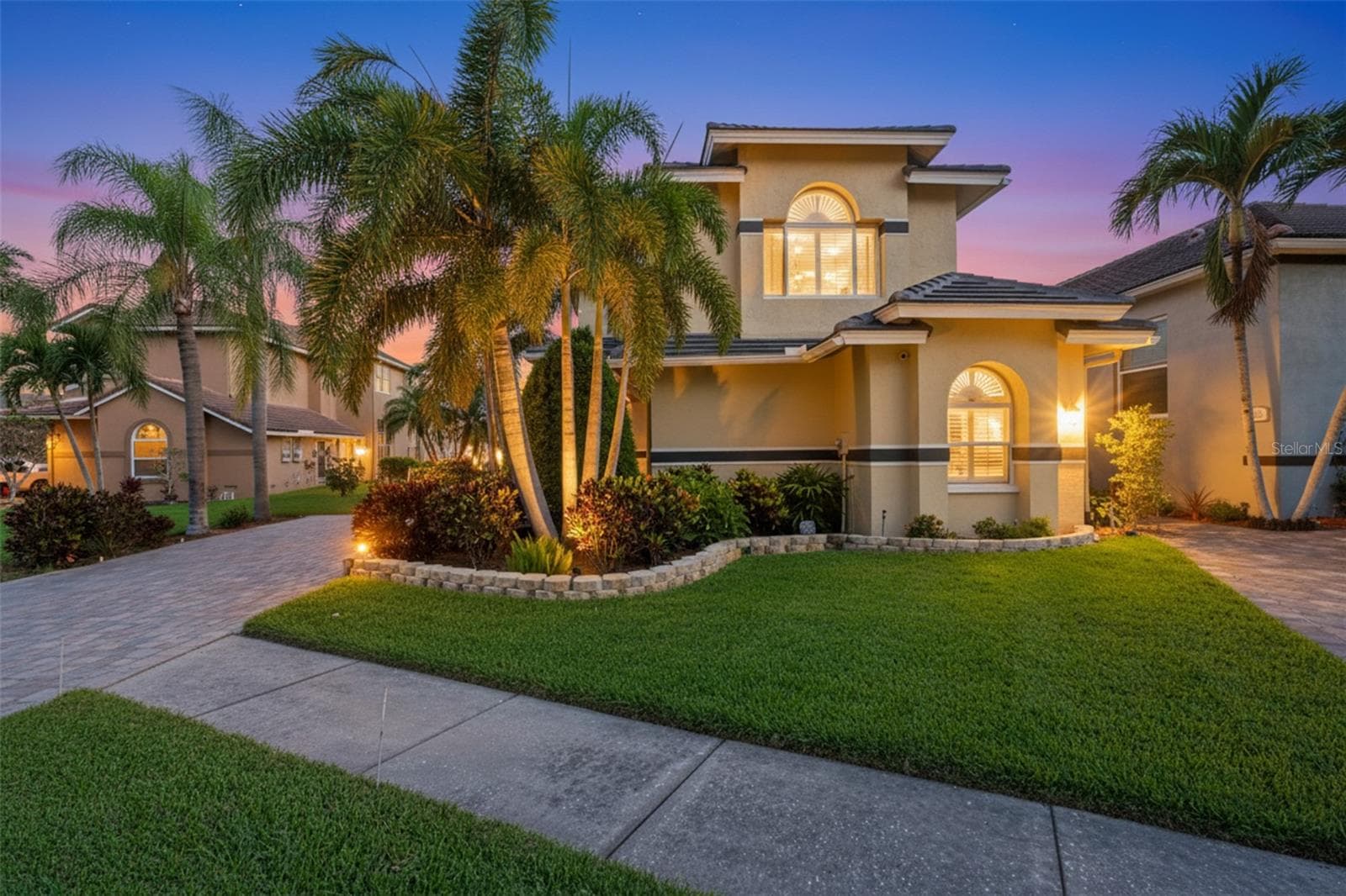 831 SYMPHONY ISLES BLVD