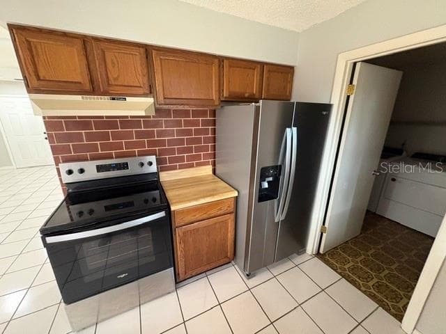Single Family Residence at 506 W 9TH ST, FROSTPROOF, photo 9 of 35