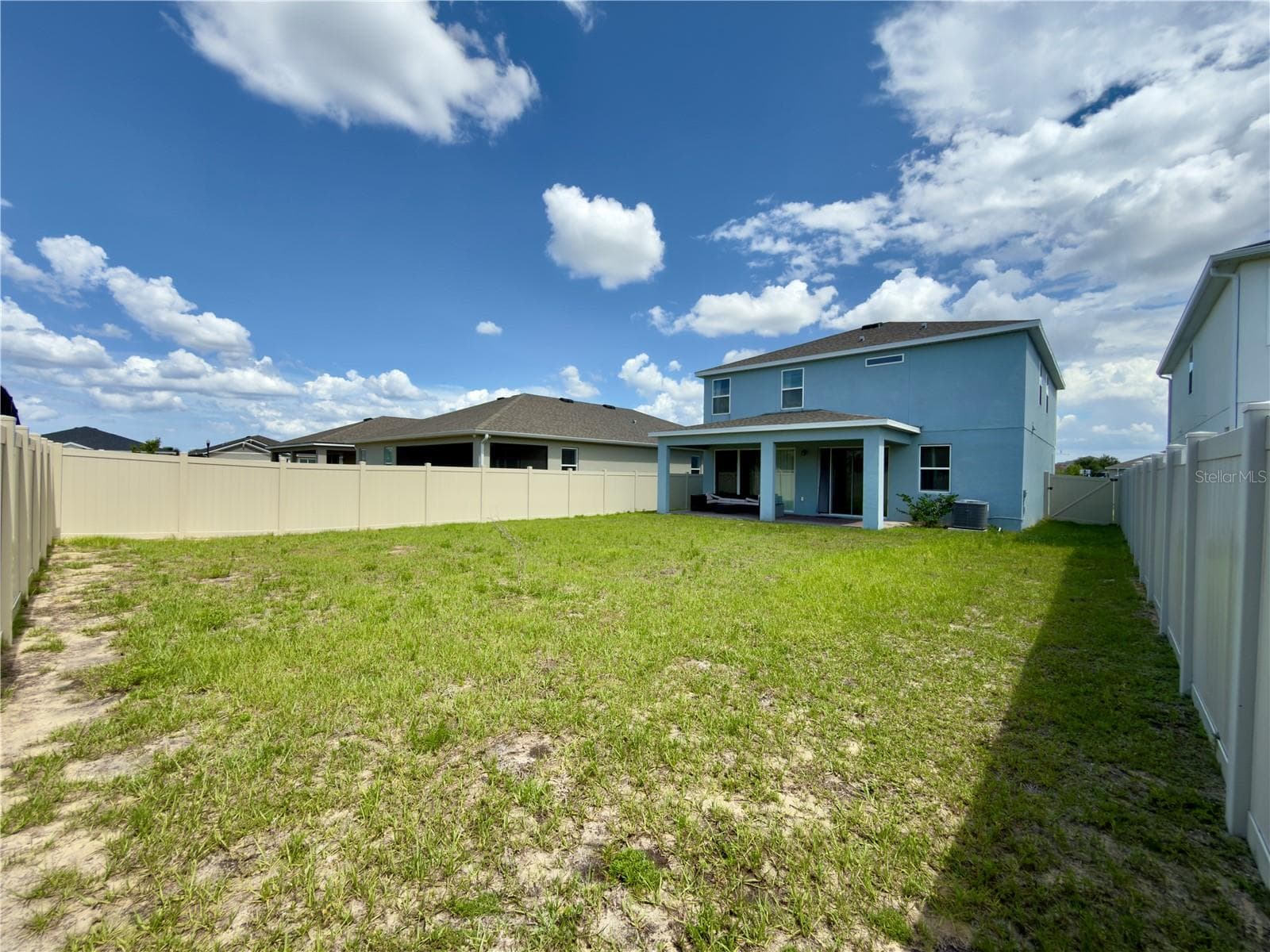 Single Family Residence at 2968 WILD MULBERRY DR, CLERMONT, photo 5 of 33