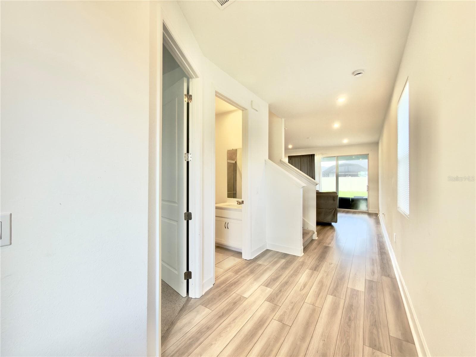 Single Family Residence at 2968 WILD MULBERRY DR, CLERMONT, photo 11 of 33