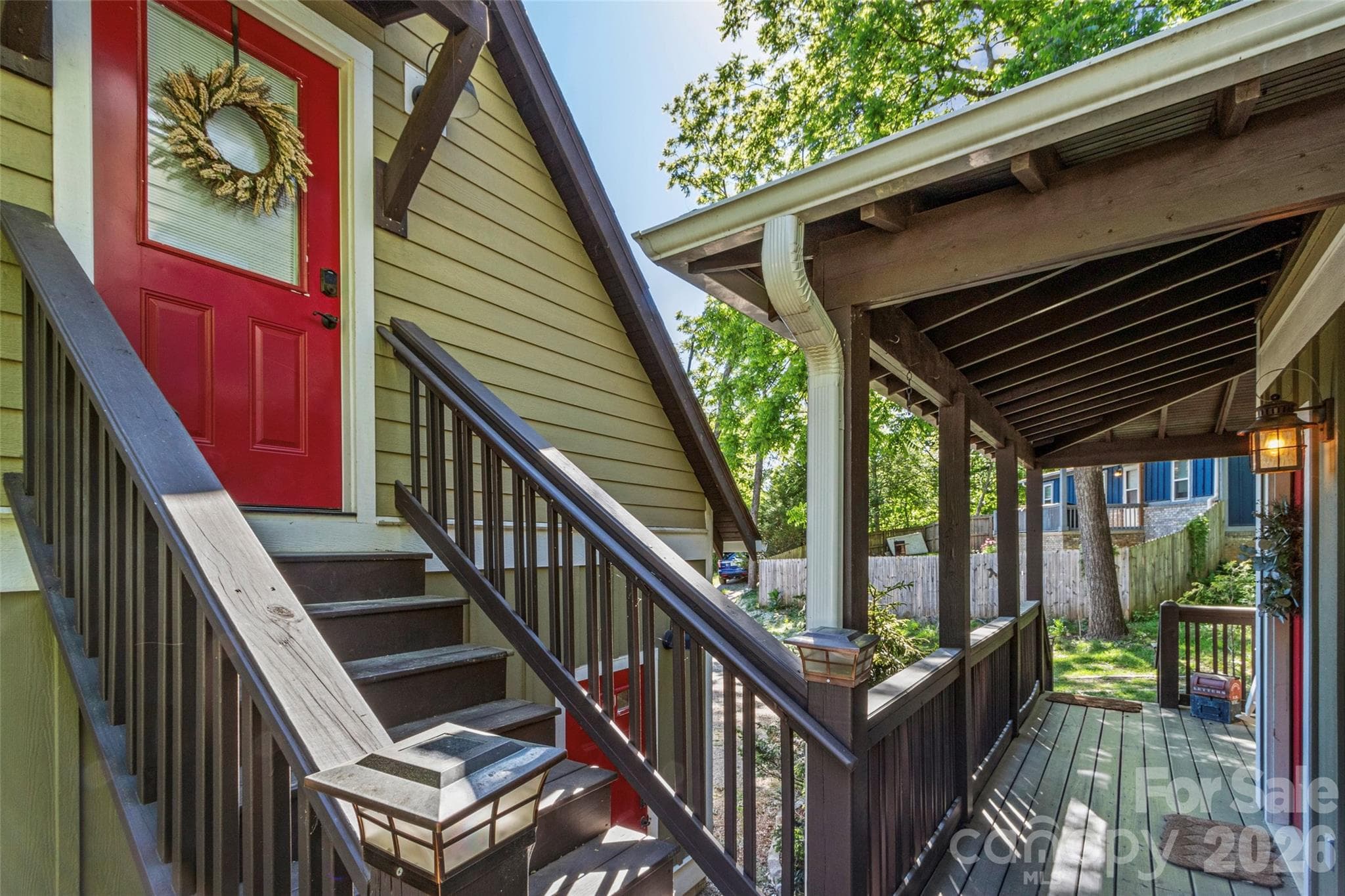 Outside access to the studio apartment via the covered front porch - 5 Fieldtop Lane, Arden