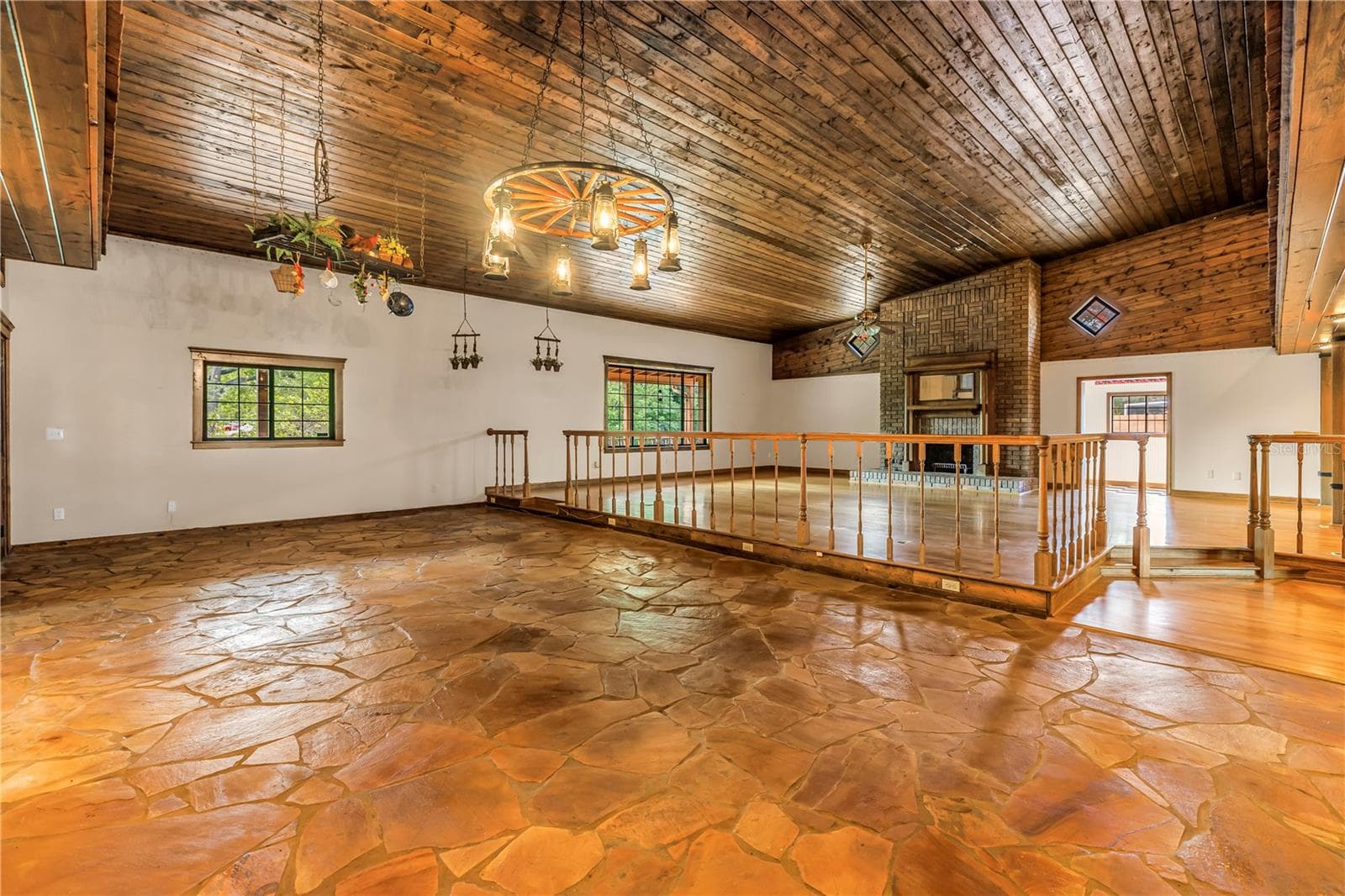 Single Family Residence at 10657 DEL PRADO DR E, LARGO, photo 12 of 76