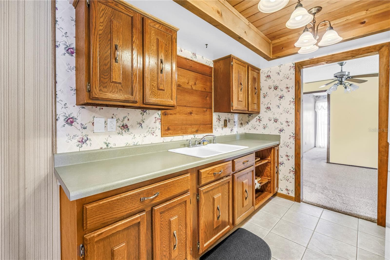 Single Family Residence at 10657 DEL PRADO DR E, LARGO, photo 30 of 76