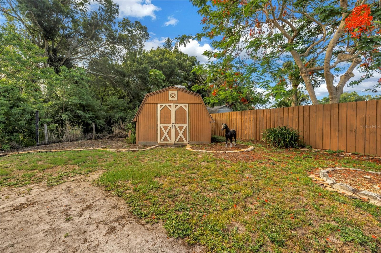 Single Family Residence at 10657 DEL PRADO DR E, LARGO, photo 53 of 76
