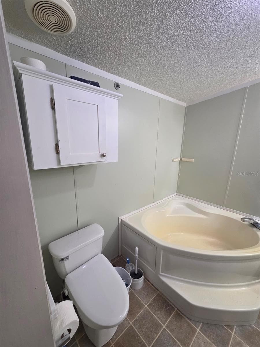 Manufactured Home at 7473 135TH CIR, LIVE OAK, photo 17 of 23
