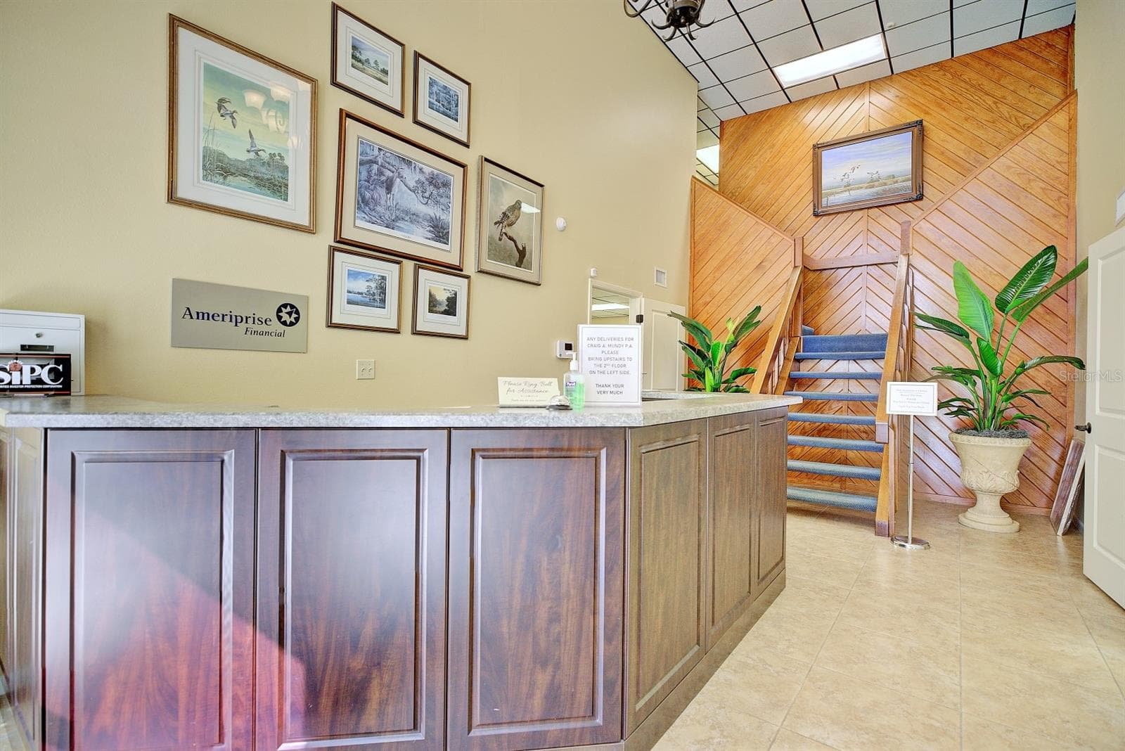 Reception Area - 4927 SOUTHFORK DR, LAKELAND