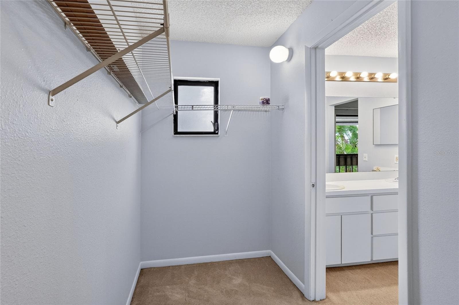 Condominium at 1810 VILLAGE CT, MULBERRY, photo 30 of 55