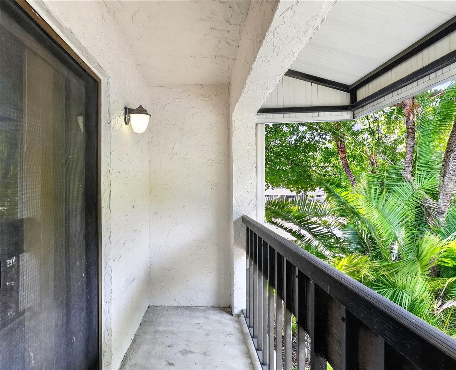 Condominium at 1810 VILLAGE CT, MULBERRY, photo 34 of 55