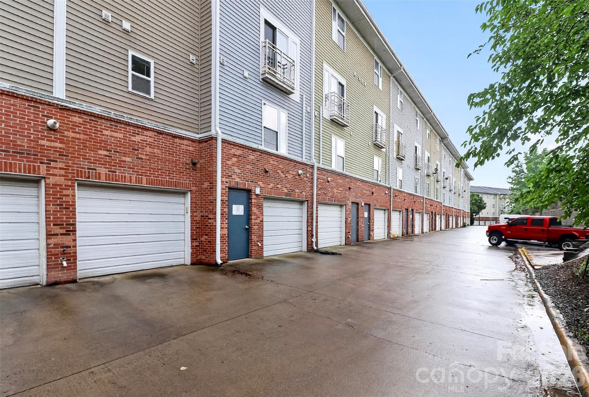 Condominium at 3909 Picasso Court, Charlotte, photo 44 of 47