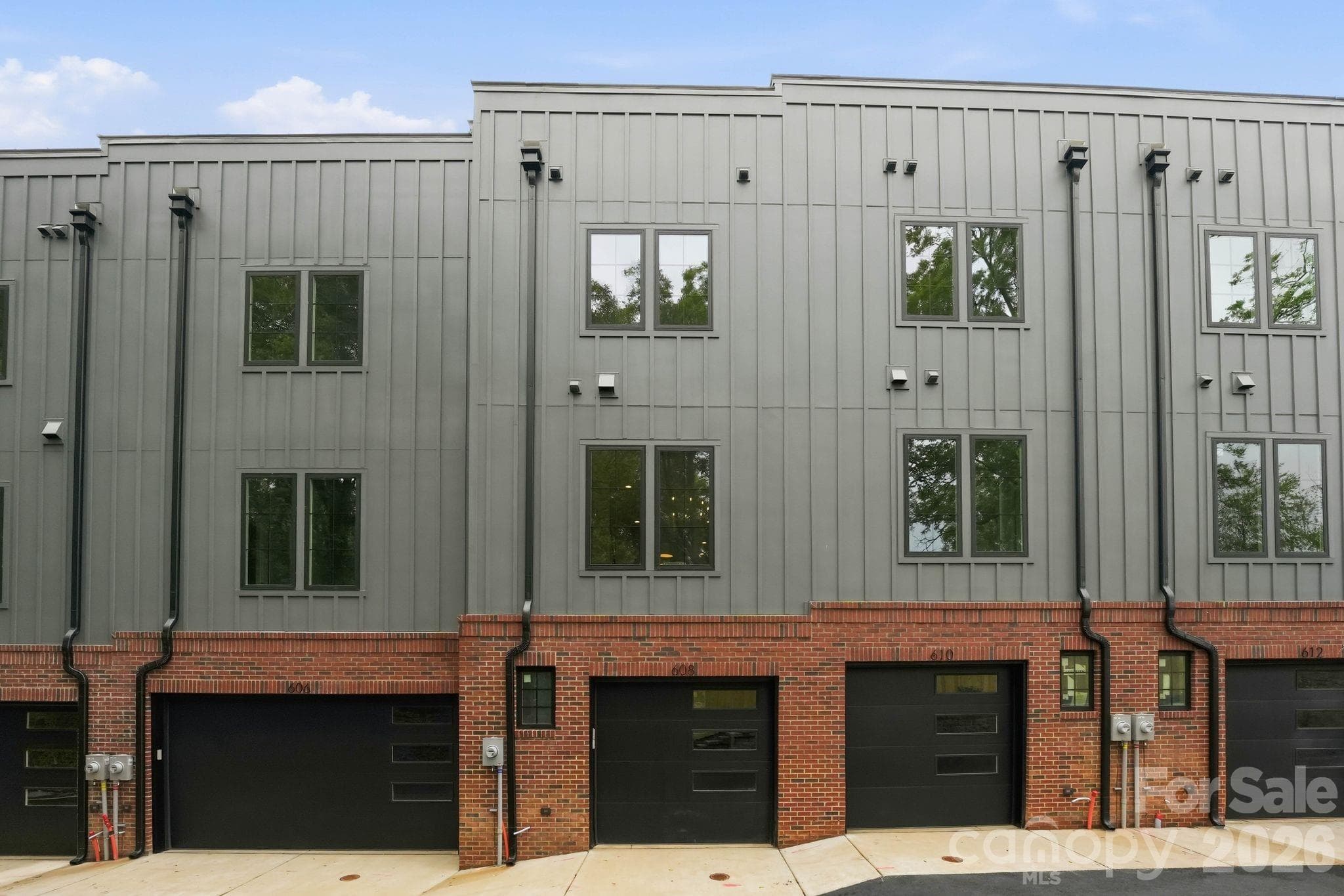 Double car garage - 604 E 16th Street, Charlotte