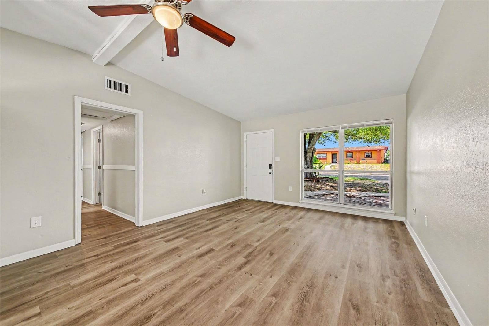 Single Family Residence at 5909 WOLF RD, ORLANDO, photo 4 of 19