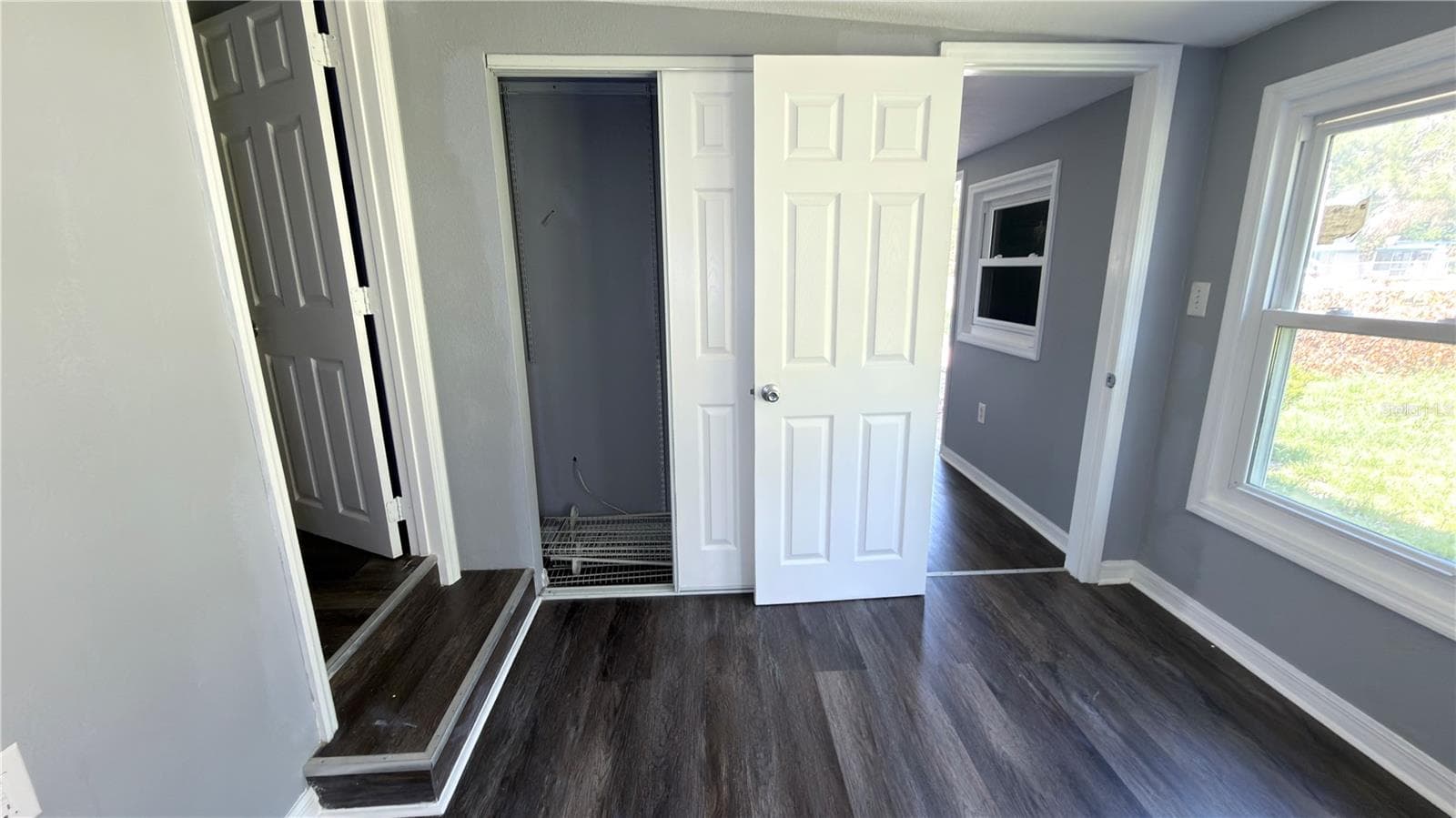 Mobile Home at 11772 SE 99TH TER, BELLEVIEW, photo 5 of 13