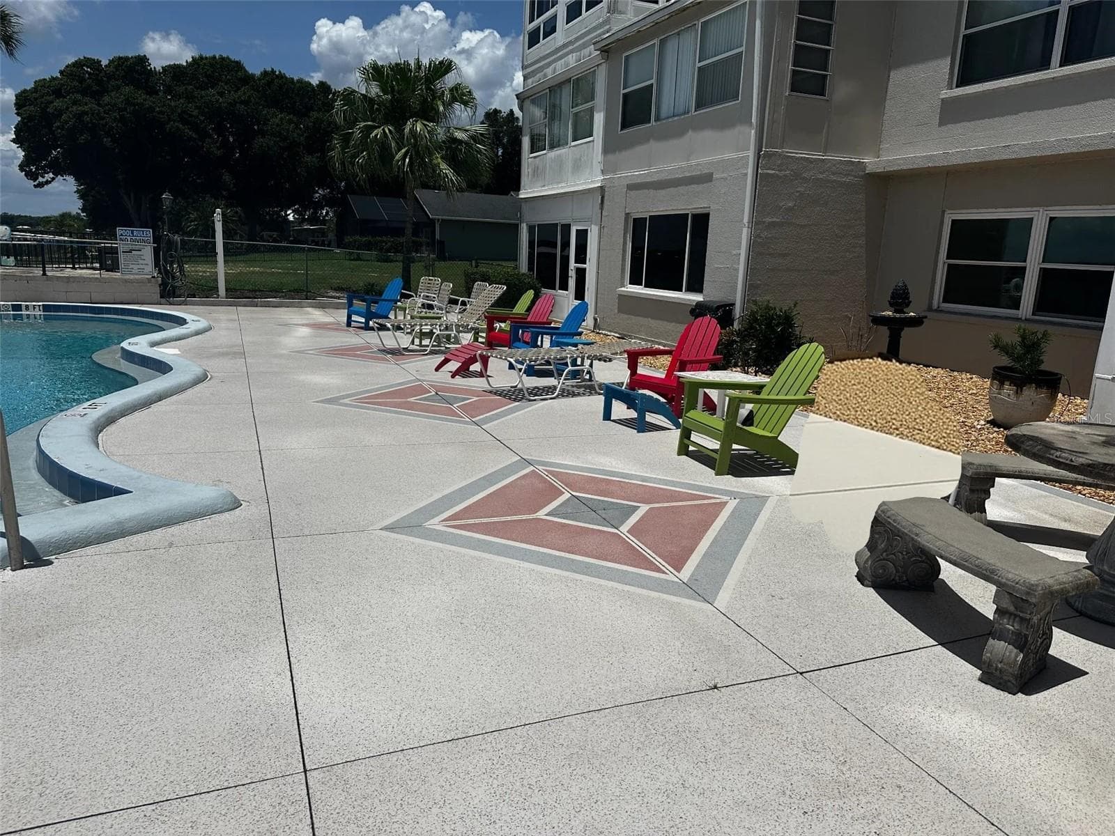 Pool Deck - 2131 LAKEVIEW DR #410, SEBRING