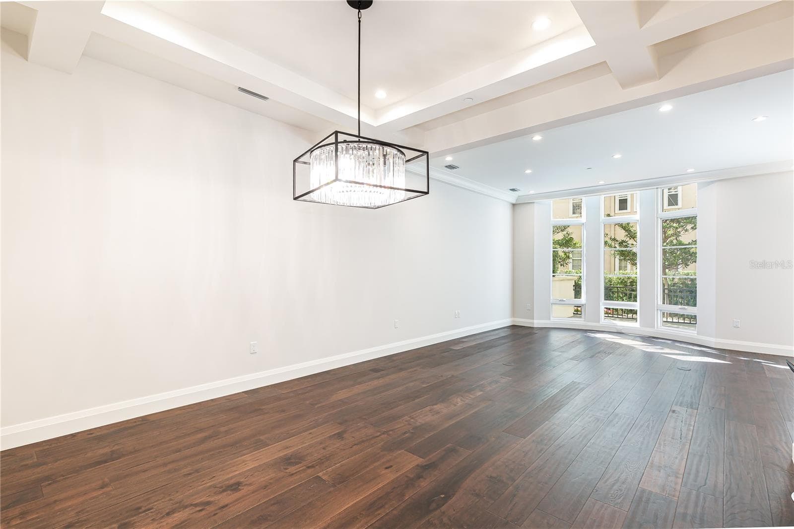 Townhouse at 125 S INTERLACHEN AVE #2, WINTER PARK, photo 4 of 50
