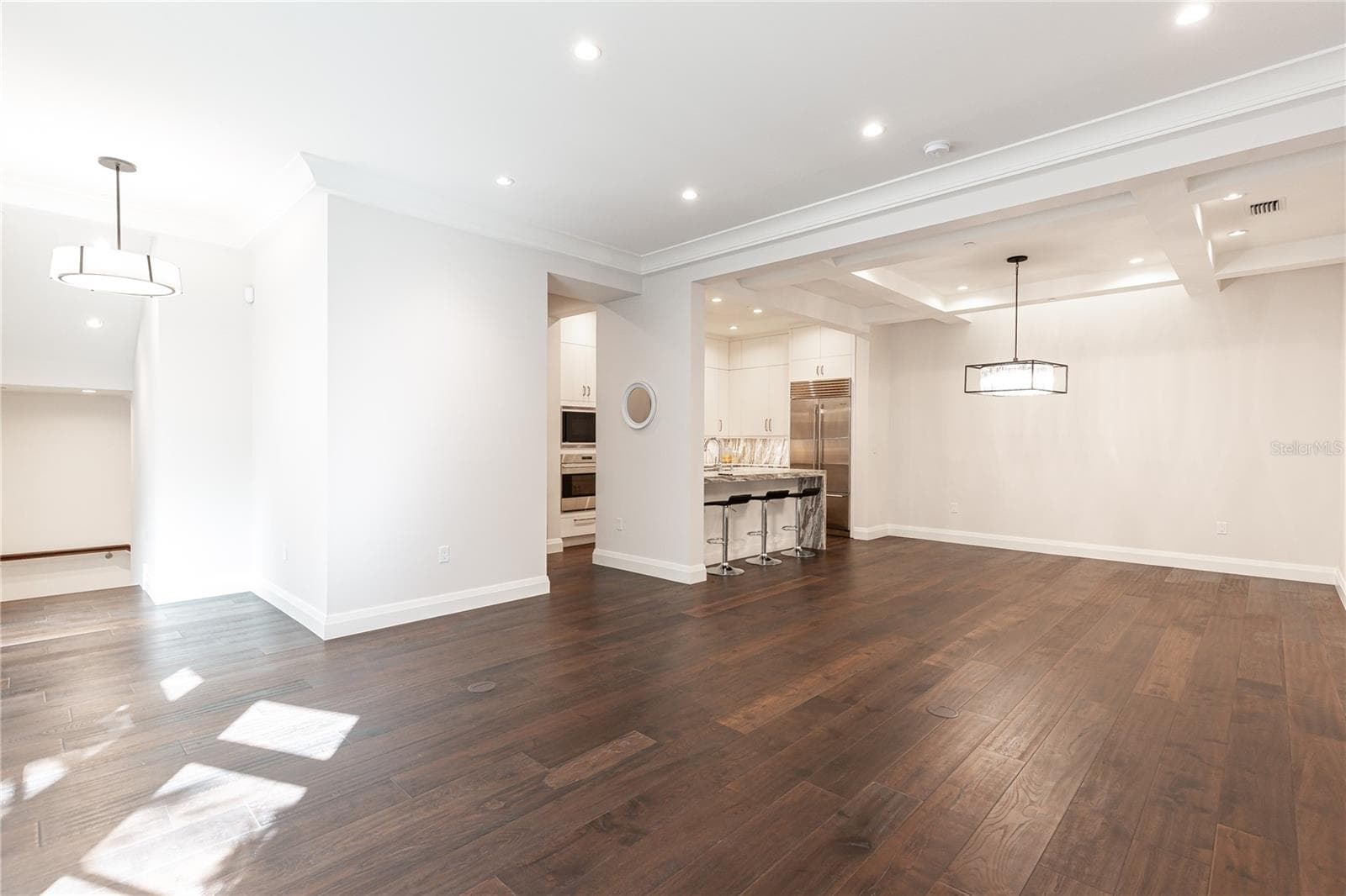 Townhouse at 125 S INTERLACHEN AVE #2, WINTER PARK, photo 6 of 50
