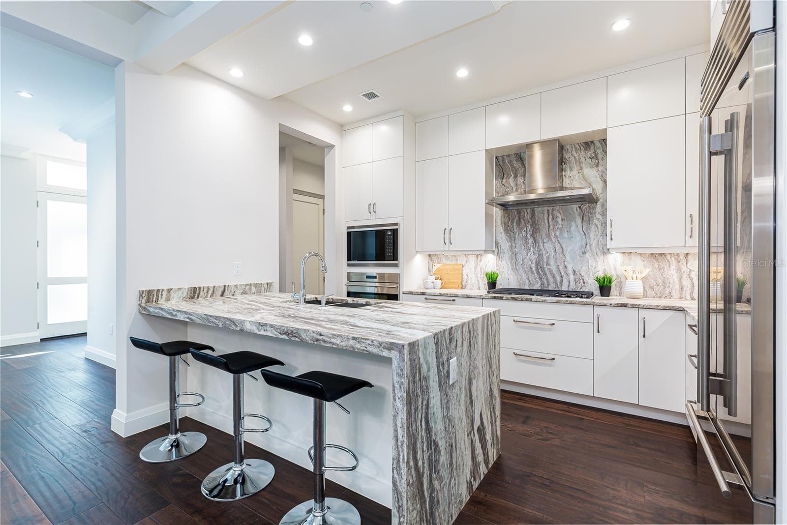 Townhouse at 125 S INTERLACHEN AVE #2, WINTER PARK, photo 10 of 50