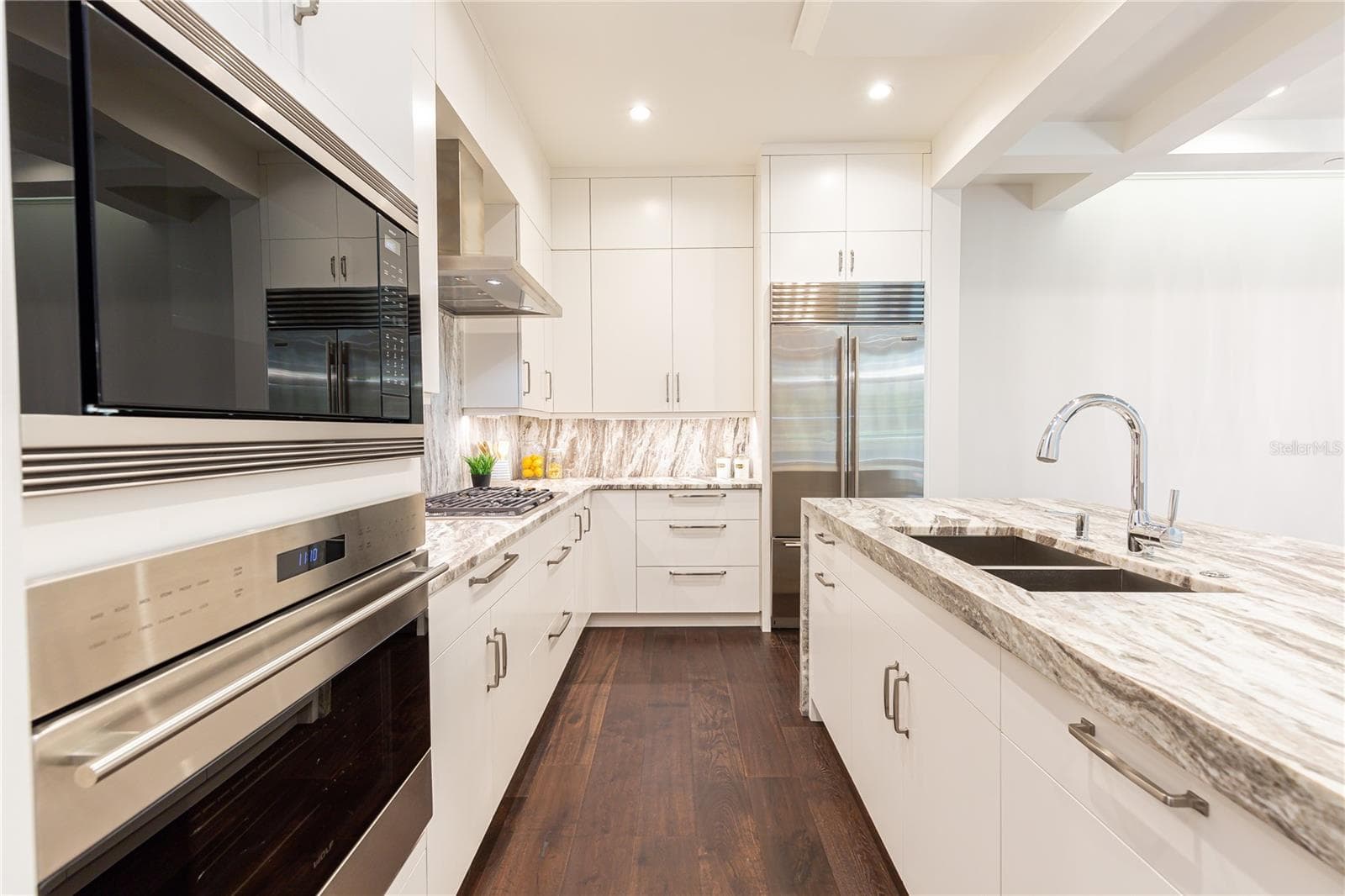 Townhouse at 125 S INTERLACHEN AVE #2, WINTER PARK, photo 13 of 50