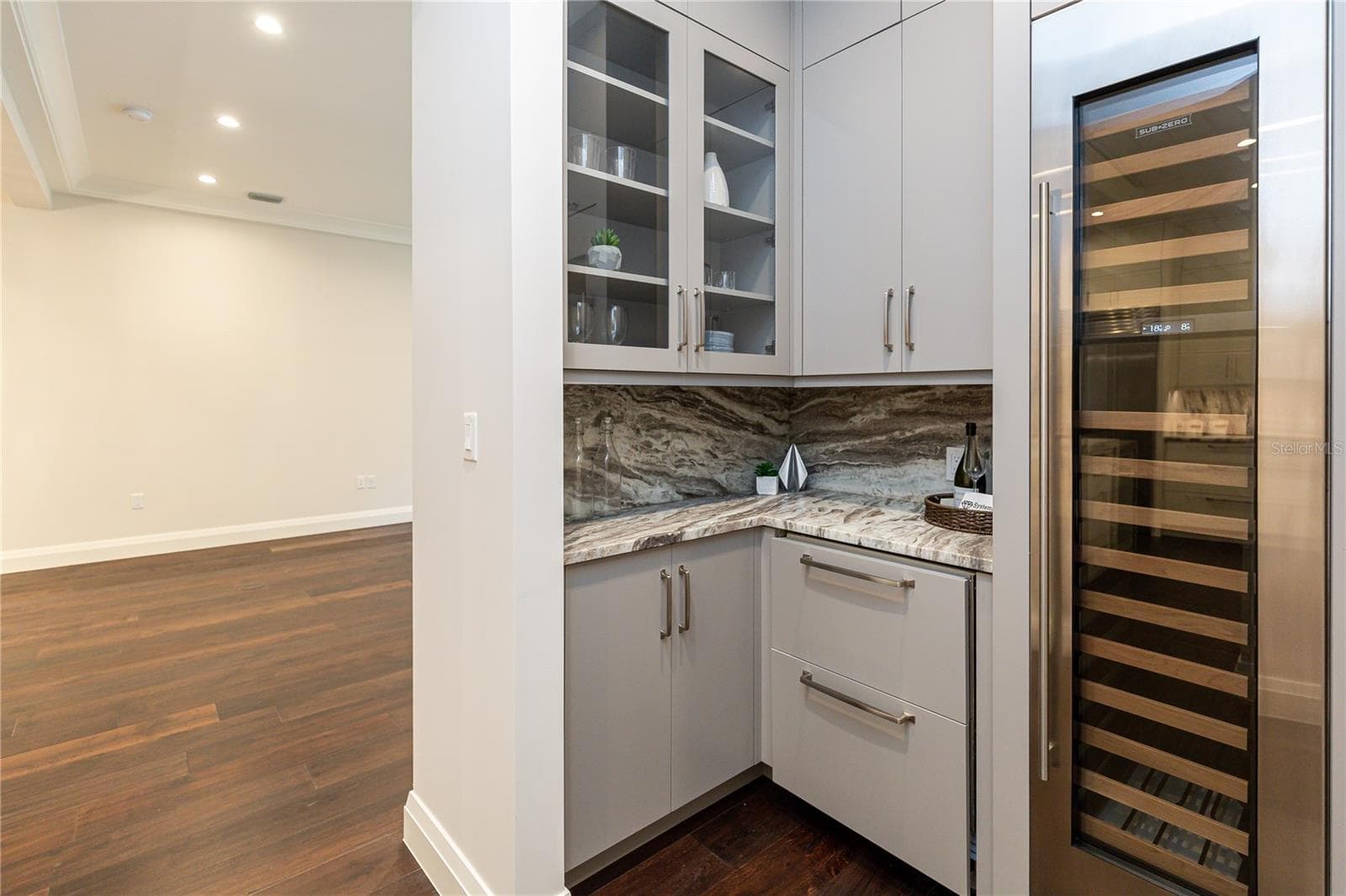 Townhouse at 125 S INTERLACHEN AVE #2, WINTER PARK, photo 16 of 50