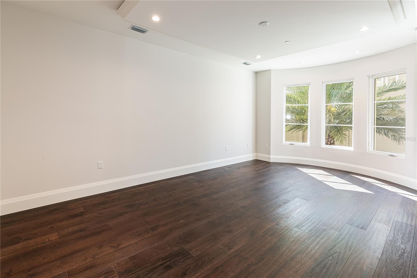 Townhouse at 125 S INTERLACHEN AVE #2, WINTER PARK, photo 23 of 50