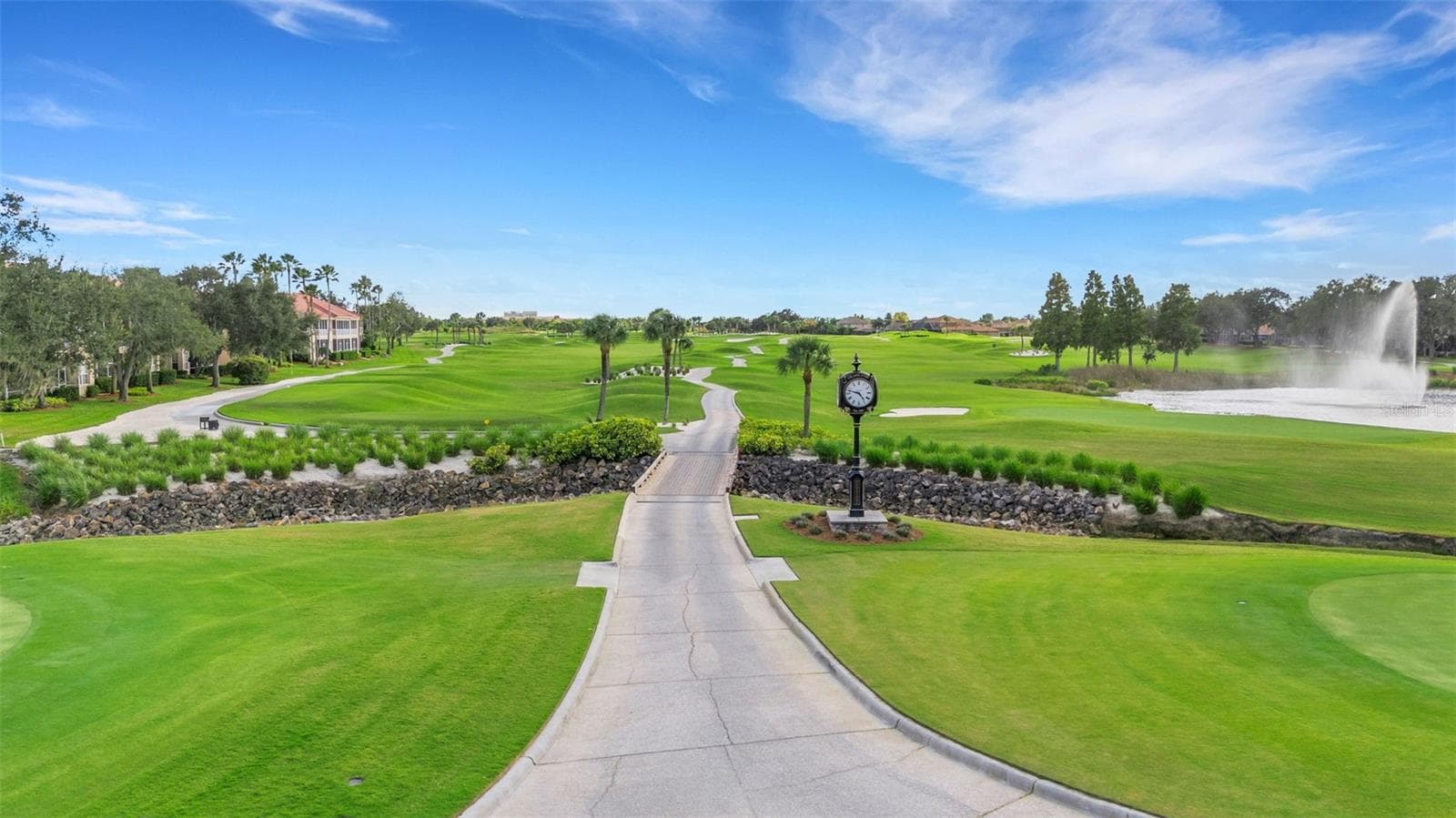 before heading out on the course. - 684 GRASSLANDS VILLAGE CIR, LAKELAND