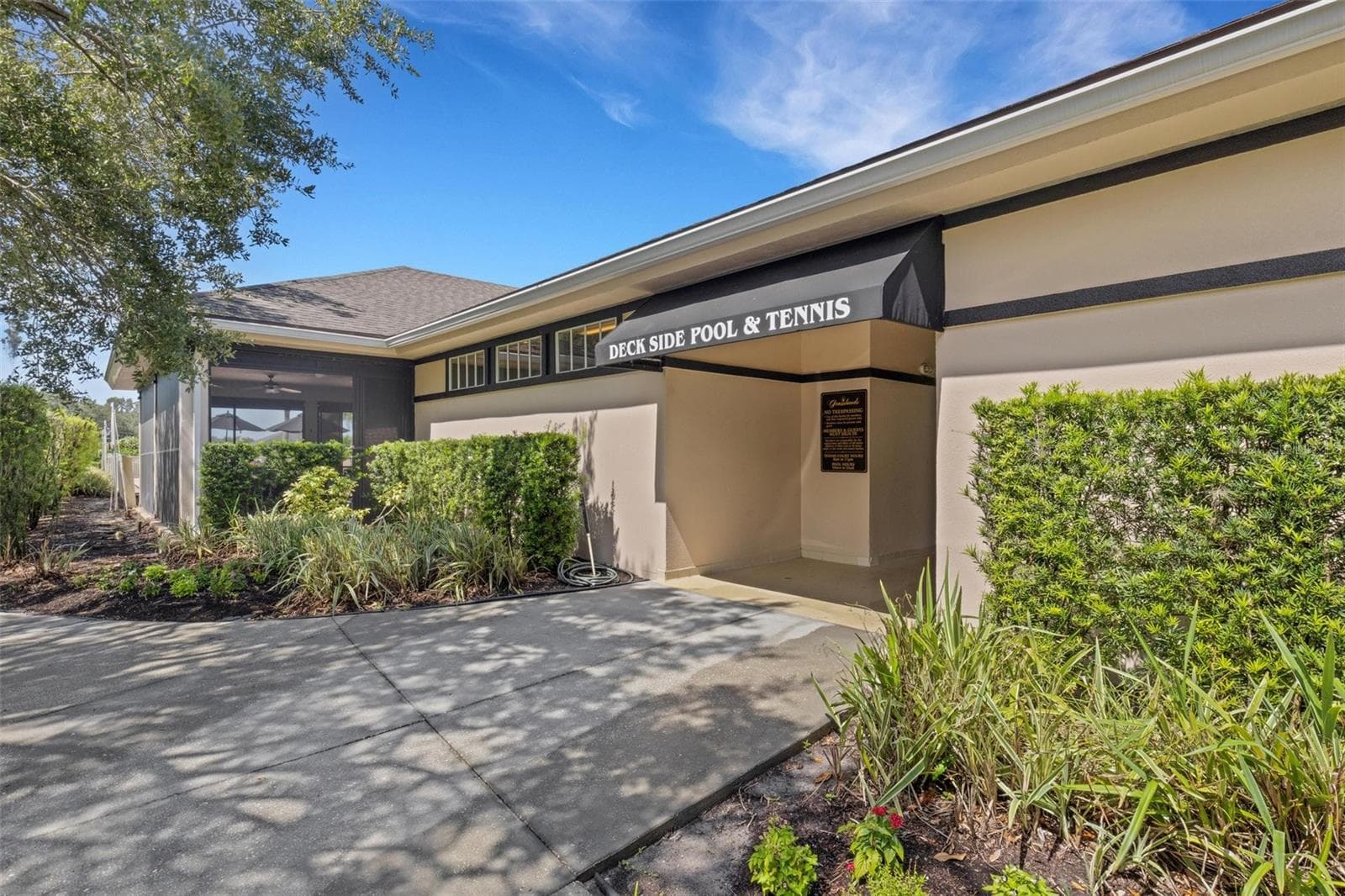 Nearby in an entirely separate complex away from the main part of the golf course . . . . - 684 GRASSLANDS VILLAGE CIR, LAKELAND