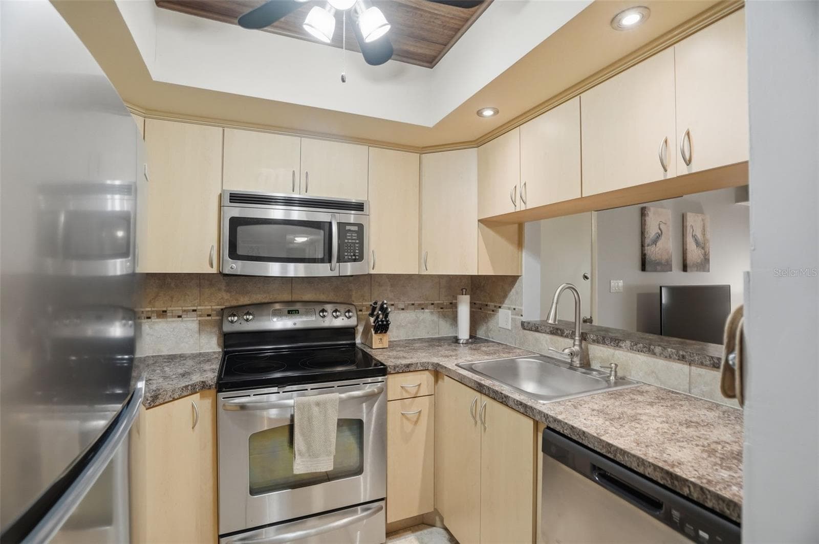 Condominium at 5108 AMULET DR #205, NEW PORT RICHEY, photo 14 of 44