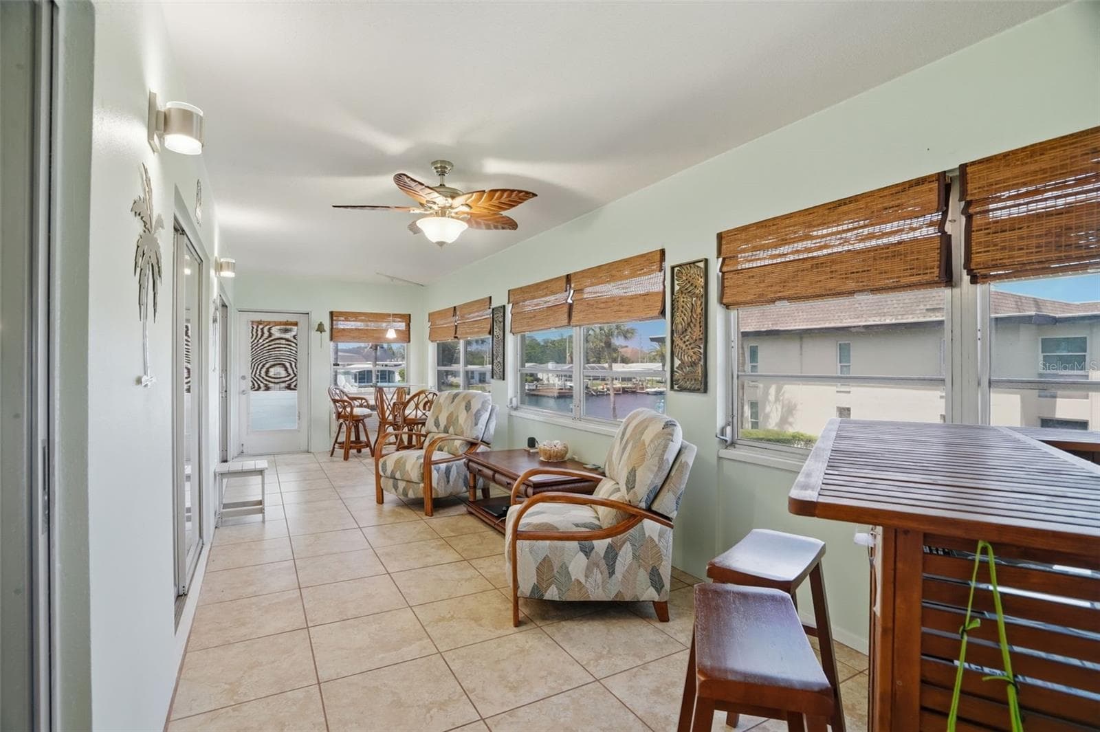 Florida room - 5108 AMULET DR #205, NEW PORT RICHEY